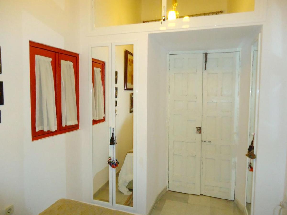 Comfortable House In The Heart Of With Ac.